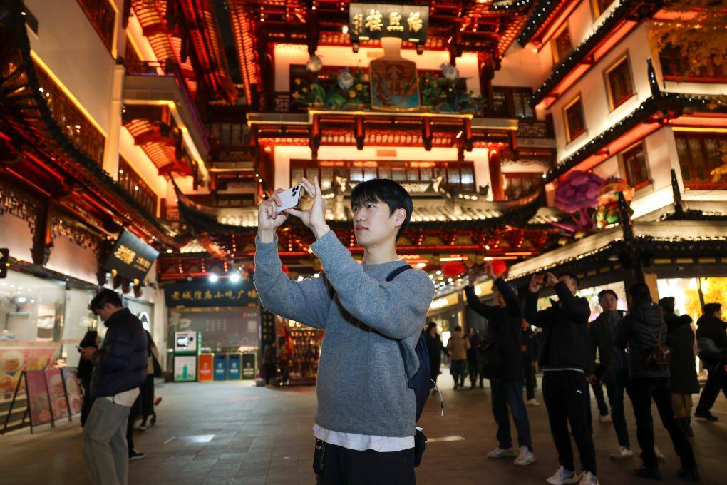 免签效应持续显现 上海成韩国游客“中国游”热门地 -华闻时空
