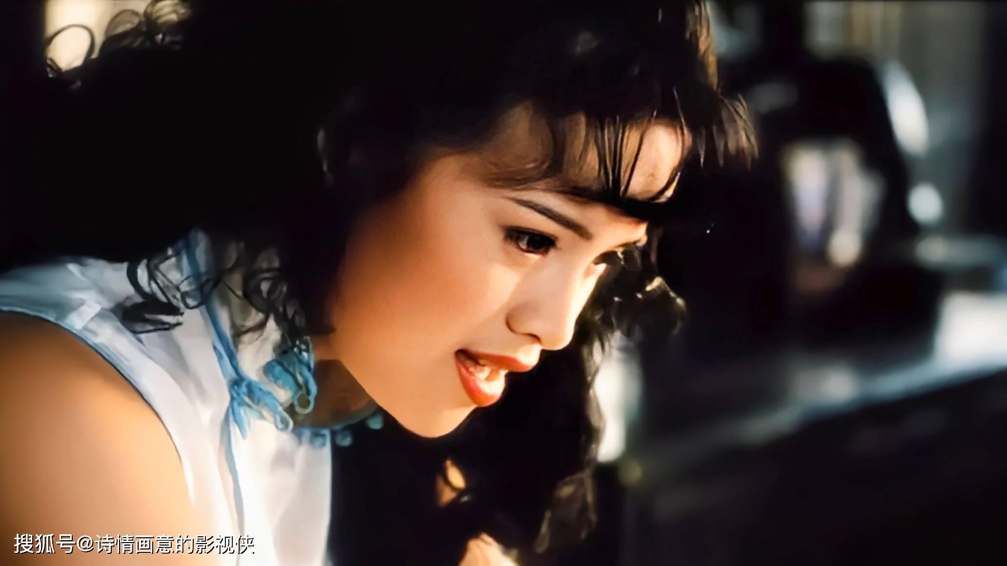 《大鸿米店》:苏童原著改编,导演黄健中以大胆手法展现人性在欲望和