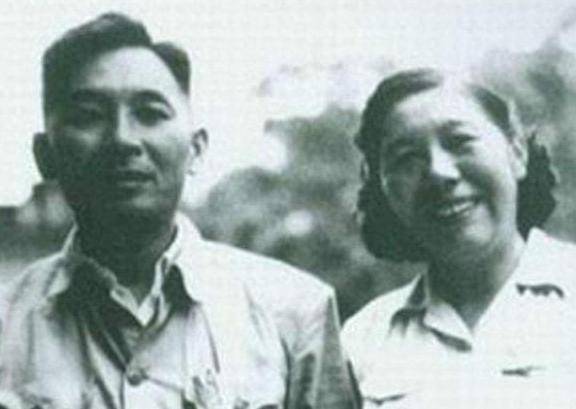 叶飞率部解放福建老家，回乡探母时，母亲问：长官，你是谁_菲律宾_叶荪卫_叶启存