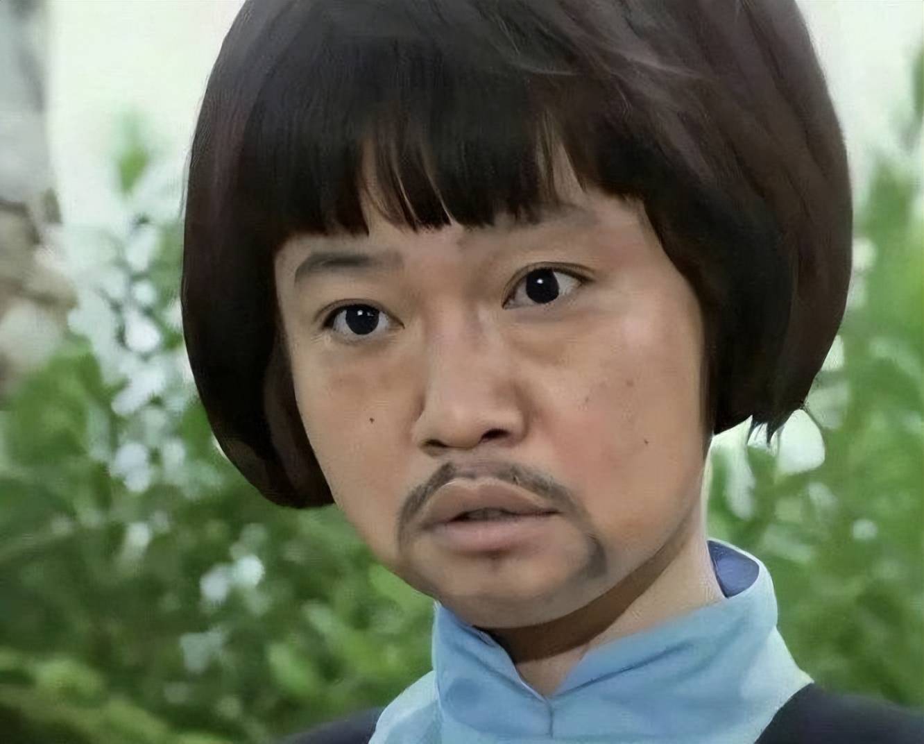 贾冰自导自演还自己掏钱,1亿成本换161万票房,谁的错?