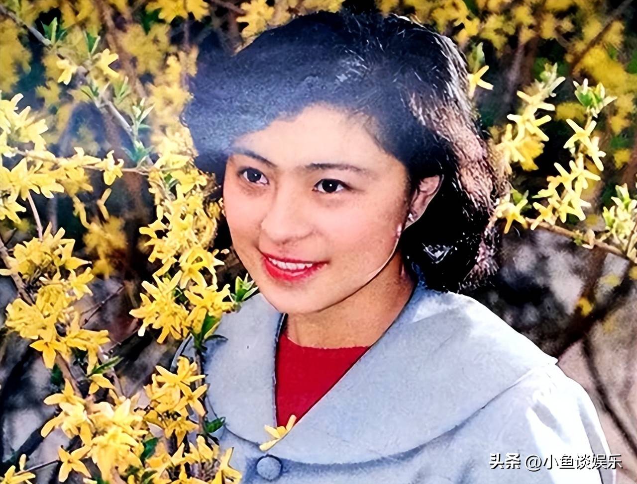 她是国家一级演员,与富豪结婚37年零绯闻,儿子帅气是她的骄傲_刘佳_表演_角色