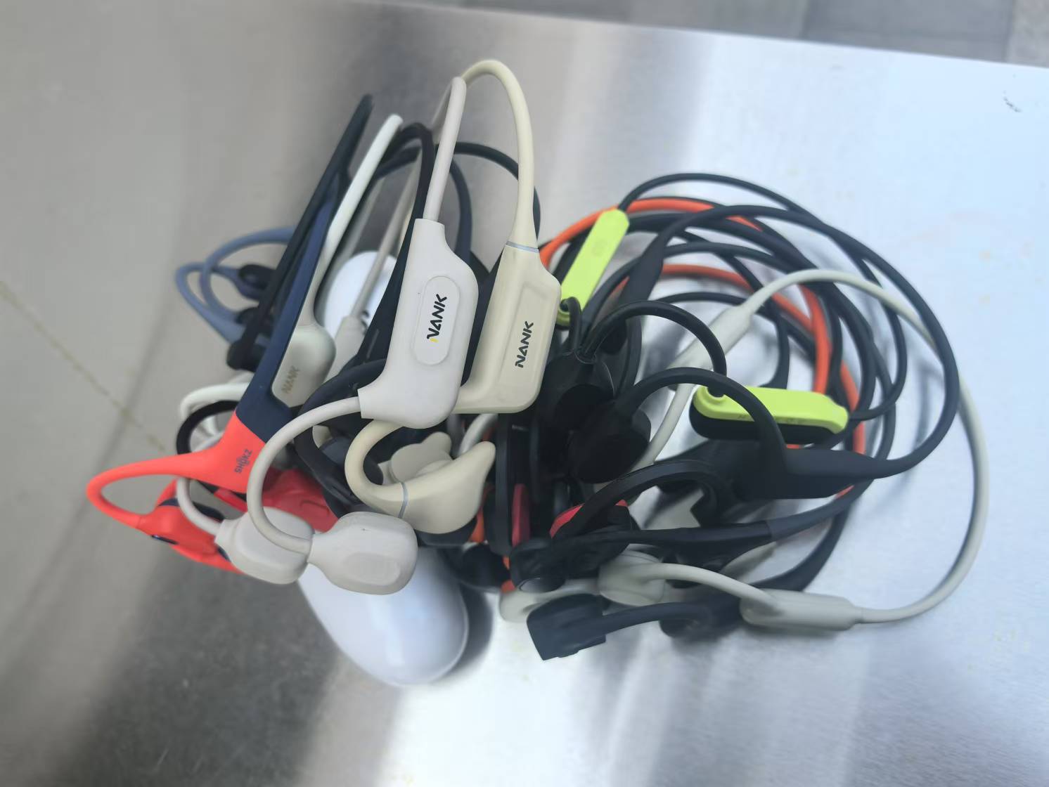 跑步戴什么耳机最舒服?2025年首推五大佩戴最舒服的跑步耳机!