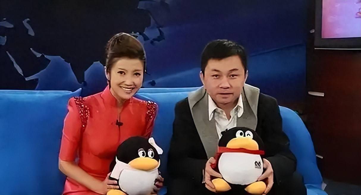 春妮蒋虎离婚16年,她转身嫁给刚强生活幸福,他54岁仍孤单一人_徐春妮