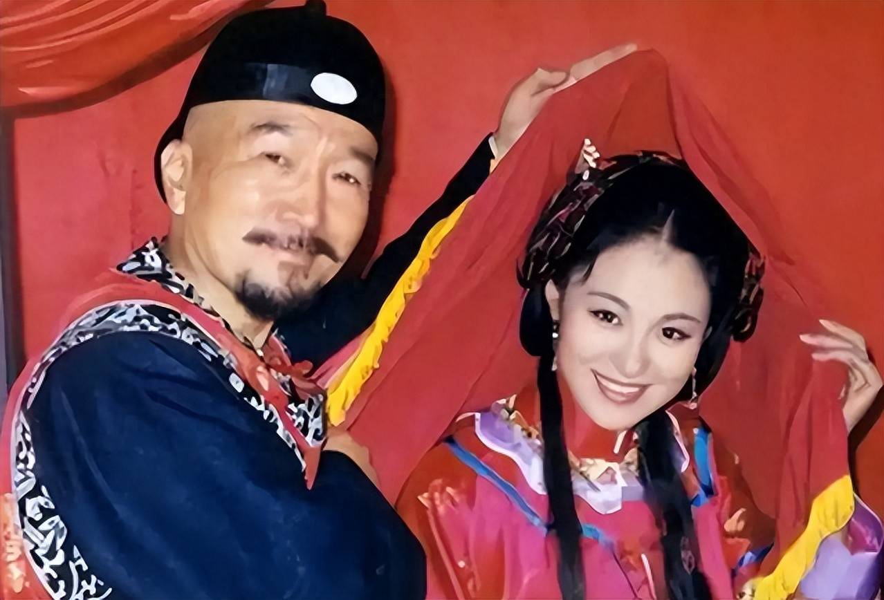 李保田迷得神魂颠倒,与聂远八年恋爱遭背叛,如今判若两人_沈傲君_演艺