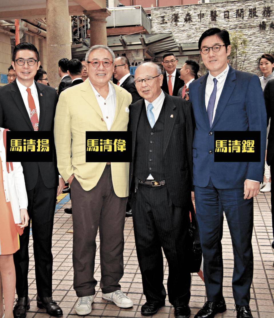 富商被曝婚外情,与小32岁网红交往九年,女方称甘做小三