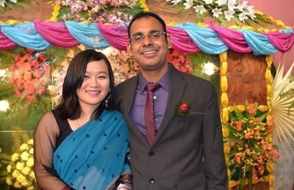 郑墨沫:厦大学霸远嫁印度当小妾,吹捧印度抹黑家乡