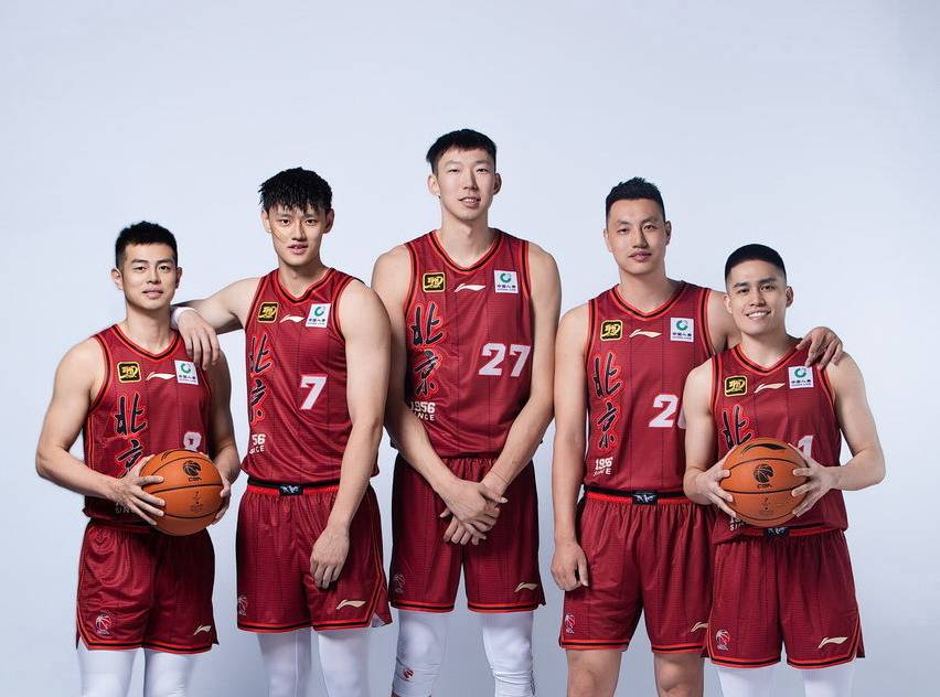 今晚！CBA战2场，CCTV5直播郭艾伦率广州PK广东男篮，周琦率北京首钢VS福建