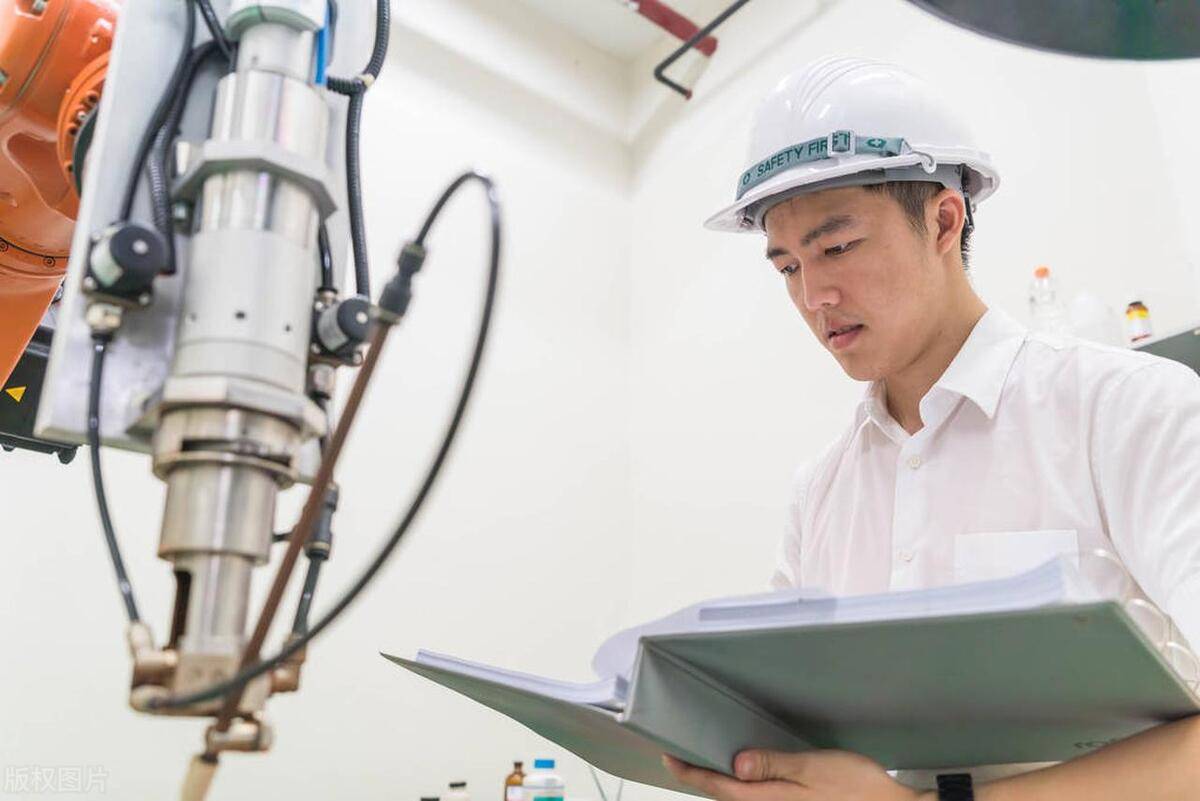 新材料研发工程师职业介绍;证书会学习哪些内容;证书发展前景