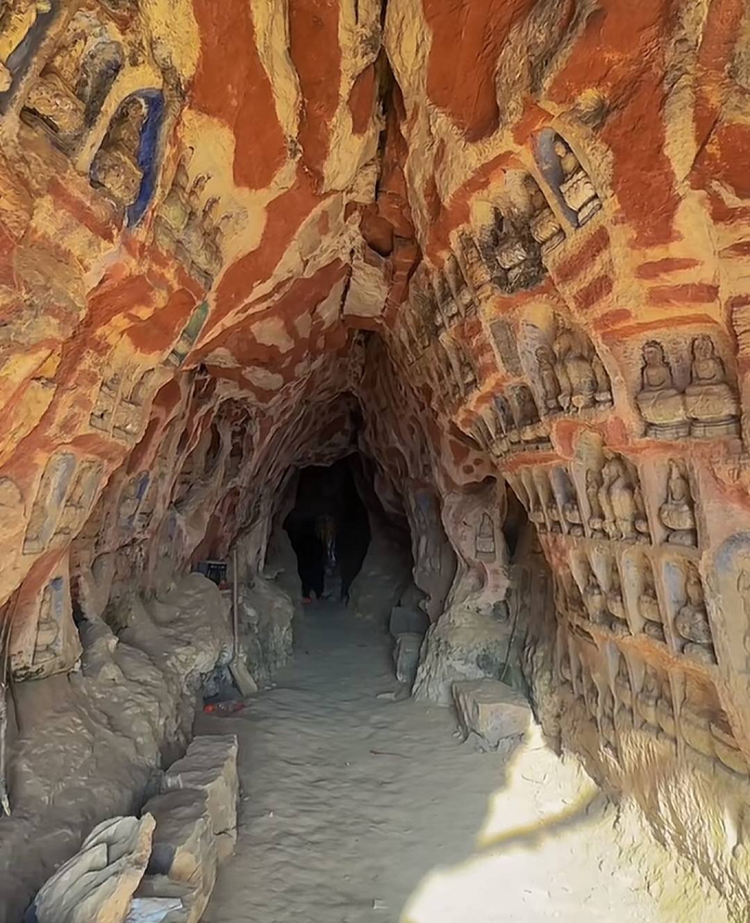 探秘邯郸武安贺进千佛洞:小众景点的魅力