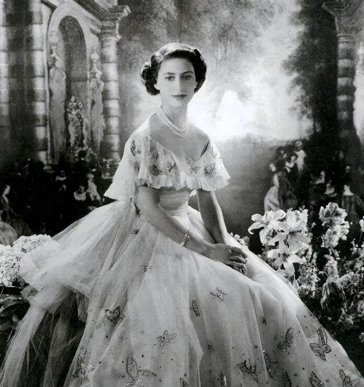 英国国王为什么是女的