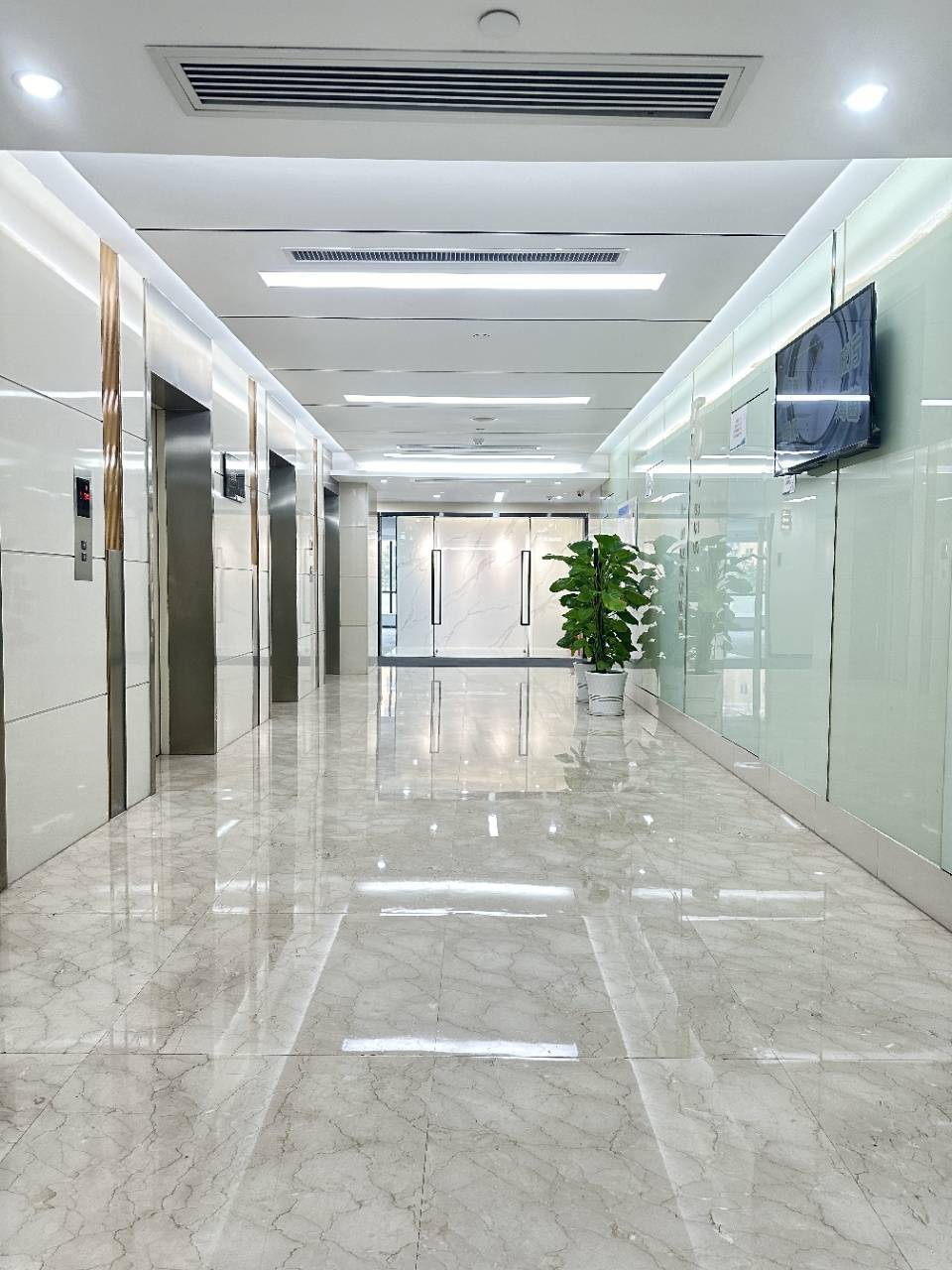 酒店用什么物业公司(酒店用什么物业公司管理)
