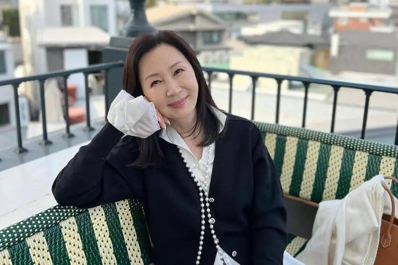 看了电视才发现,24岁嫁大九岁丈夫,称不后悔