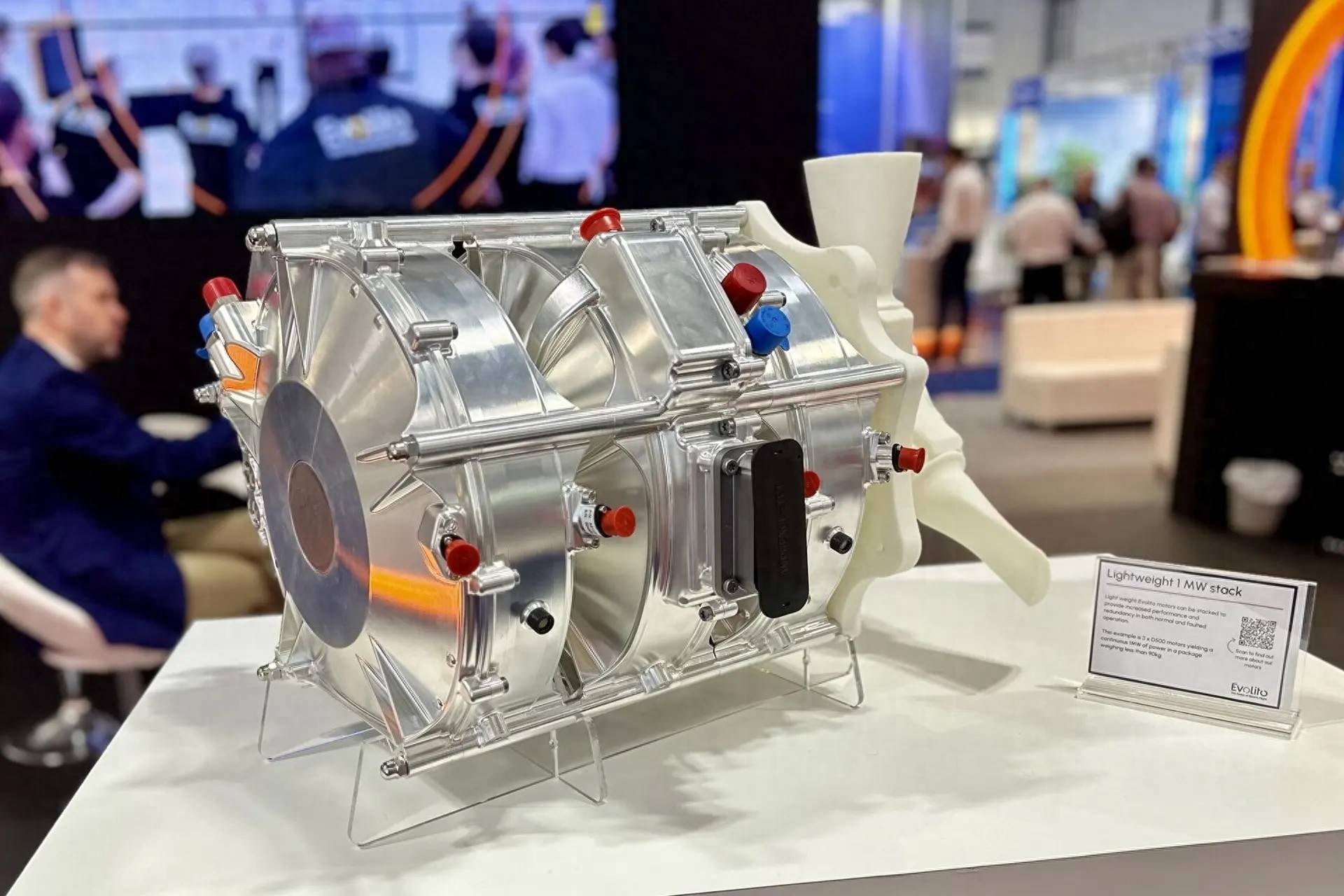 超薄,可堆叠的轴向磁通电机为世界上最大的航空飞行器提供动力