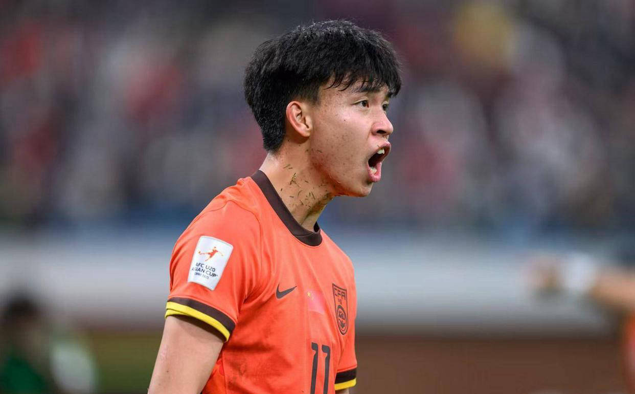 恭喜国足！恭喜伊万！18岁小将王钰栋展望“留洋”，未来或超越武磊