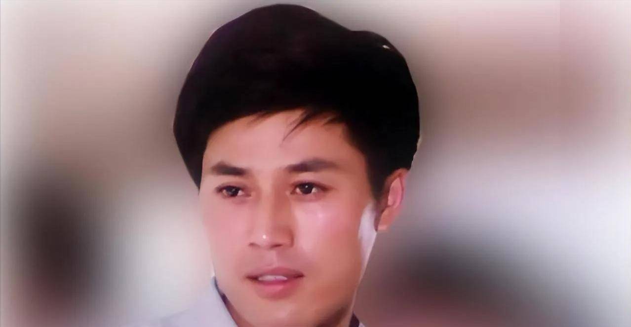 王伟平:25岁成名,0绯闻,他的人生赢家秘诀是啥?