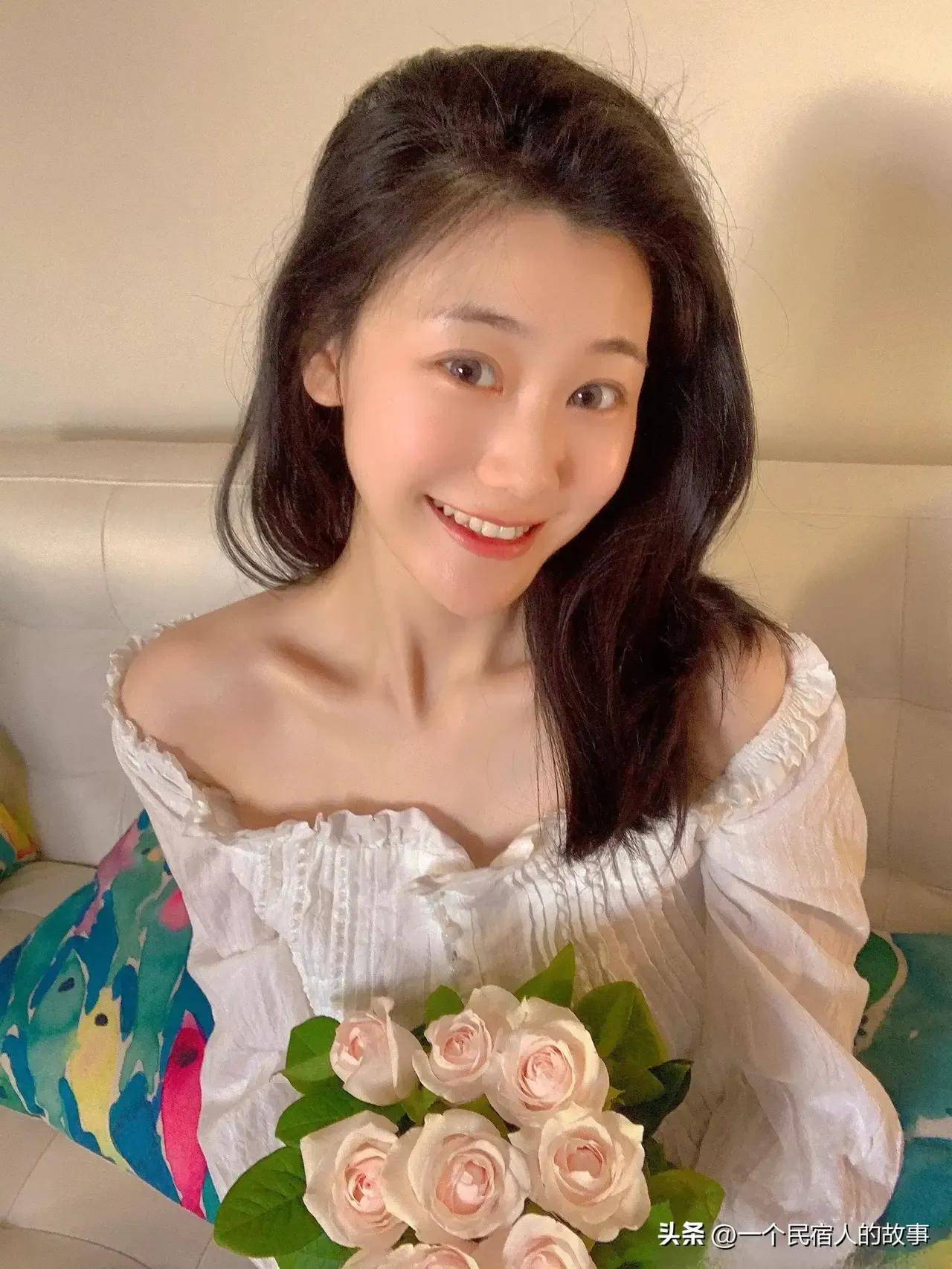 新西兰华人主持人三妹以其独特的个人魅力吸引中国大众的喜爱。_节目_郭正亮_观众