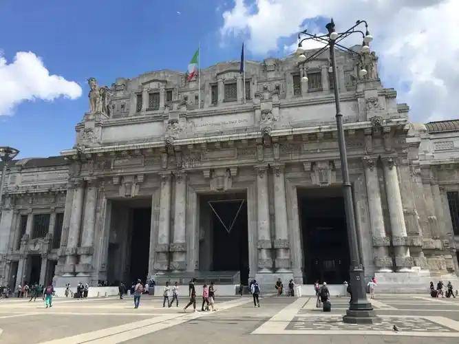 图片[4]-连“天王嫂”都被抢！意大利治安现状如何？-华闻时空