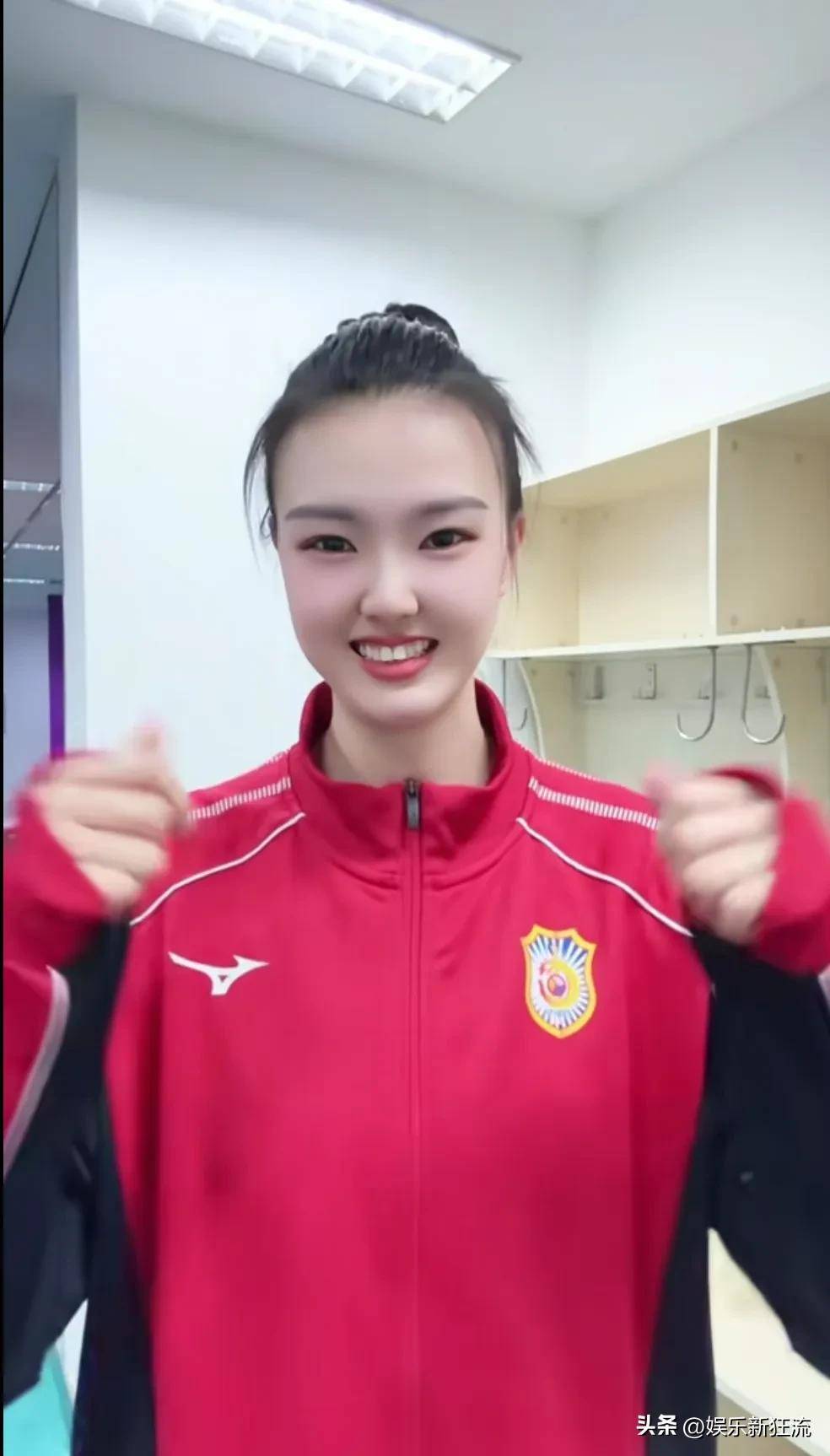 张常宁,女排颜值担当,2022年嫁最帅篮球中锋吴冠希,金童玉女