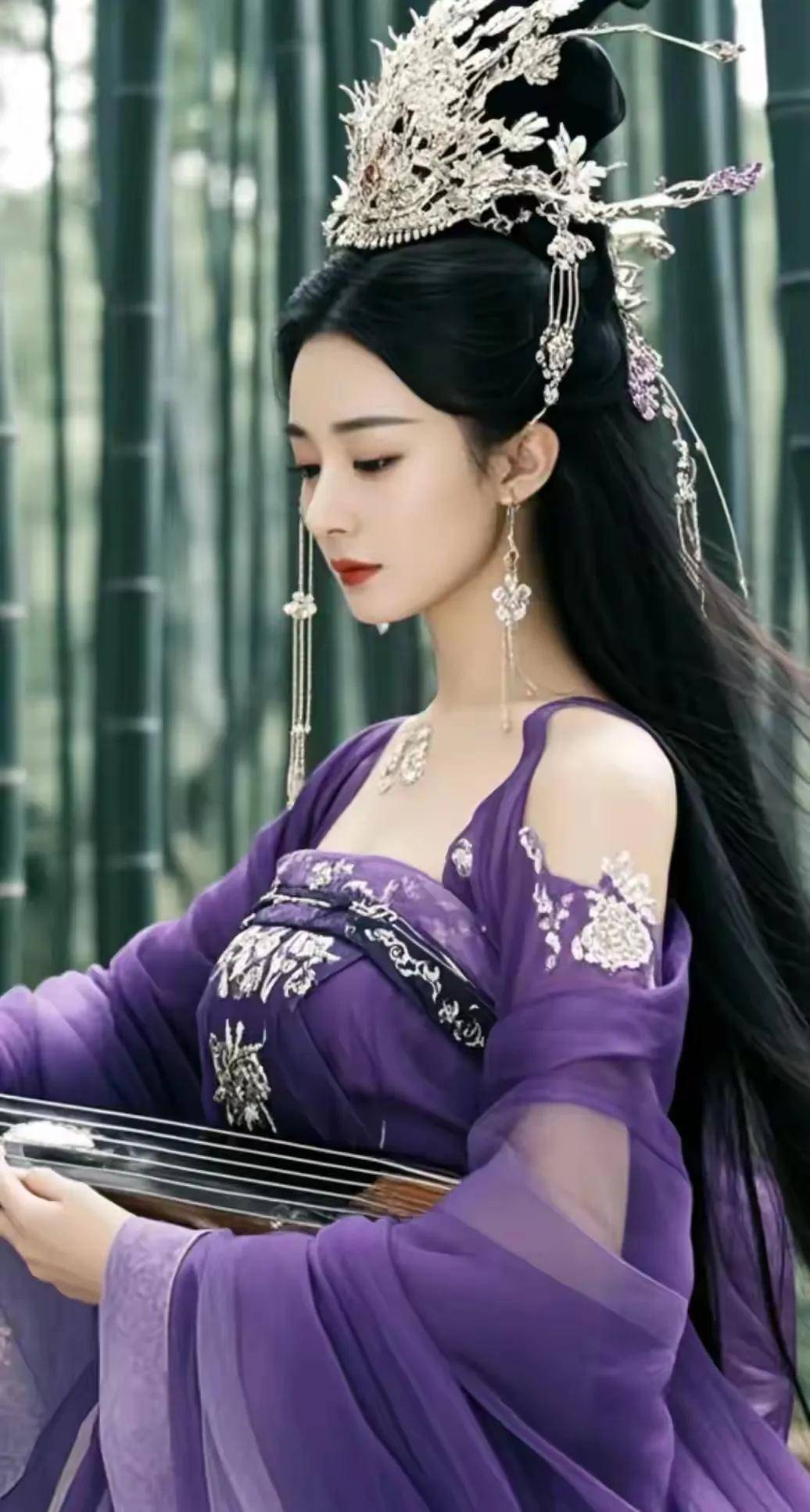 在竹林中的紫衣佳人:赵丽颖之美,穿越时光的雅致风华