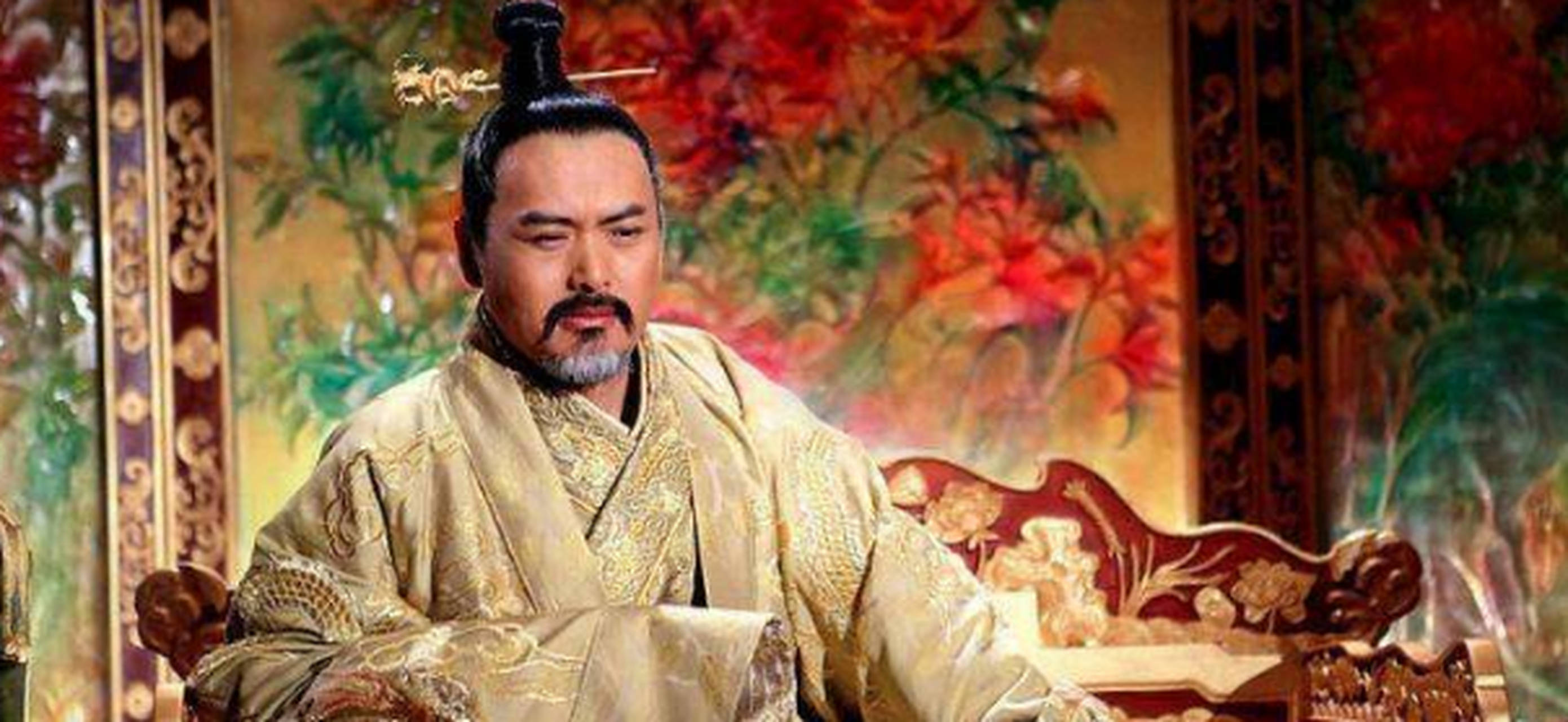 皇帝被贬为侍寝男官
