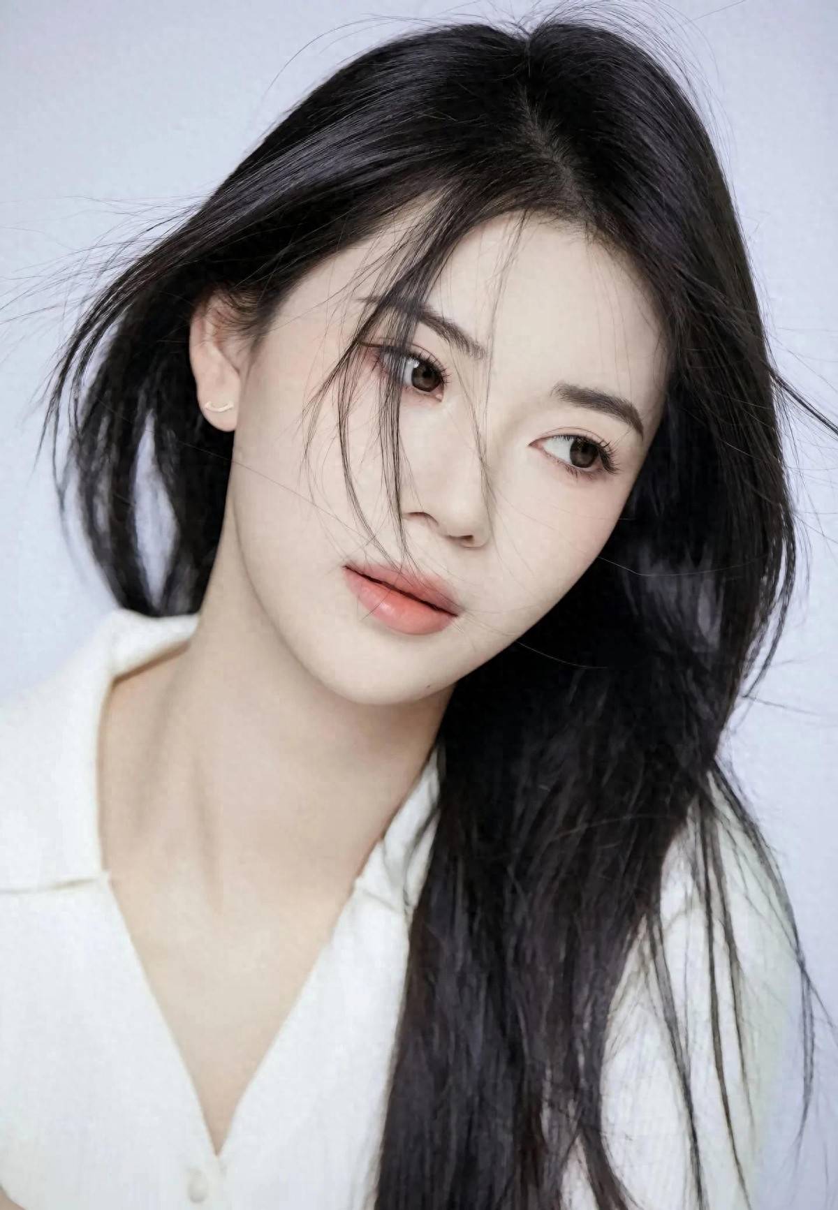 国乒女神王添艺23岁生日晒5张绝美写真现在成孙颖莎省队师妹