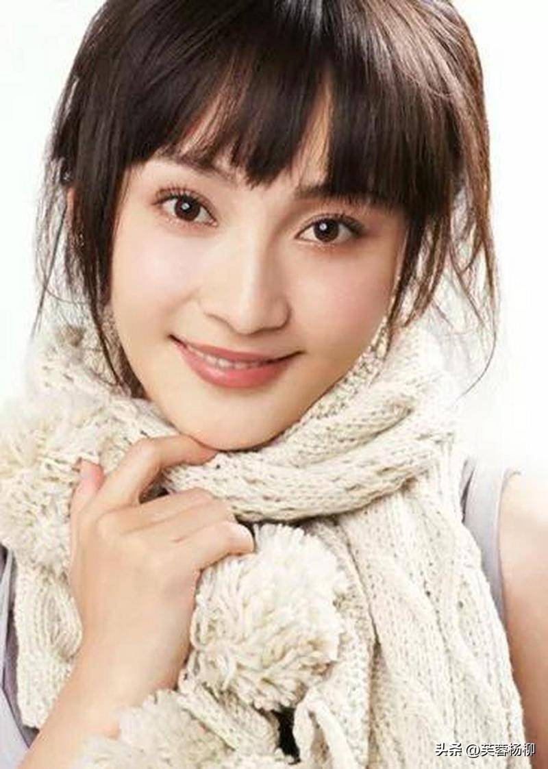 她可是演过"王熙凤"呀,如今面相大变,下巴尖眼神浊,大势已去_姚笛