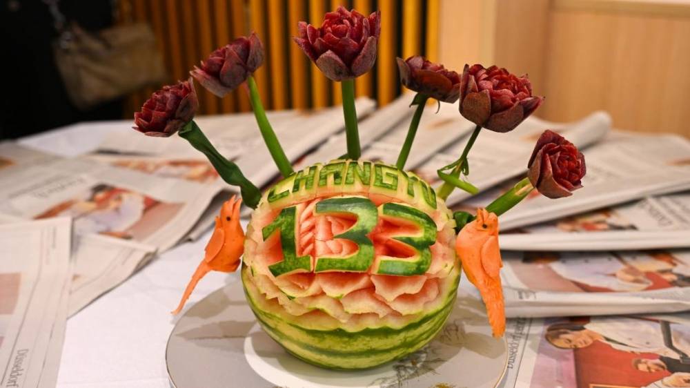 走进张裕欧洲体验馆，领略中国美食美酒的独特魅力，张裕欧洲首馆开业，开启中国美酒美食欧洲之旅