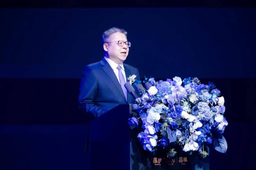 第五届郎酒庄园三品节：以品质之名，燃未来之光，郎酒三品节五载传承，发布蓝皮书与新品矩阵