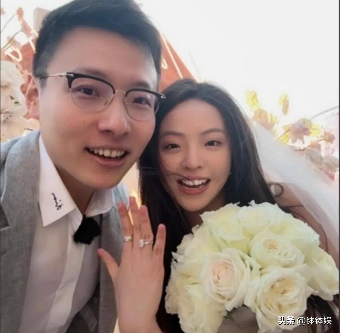 3月31日大瓜：王中磊女儿王文也求婚现场曝光，甜蜜画面来袭！