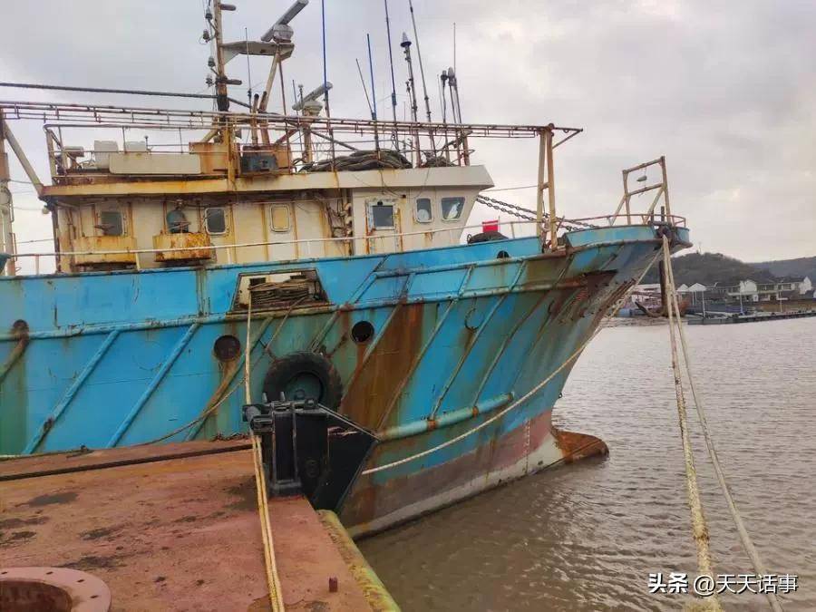 1000吨远洋捕鱼渔船价格