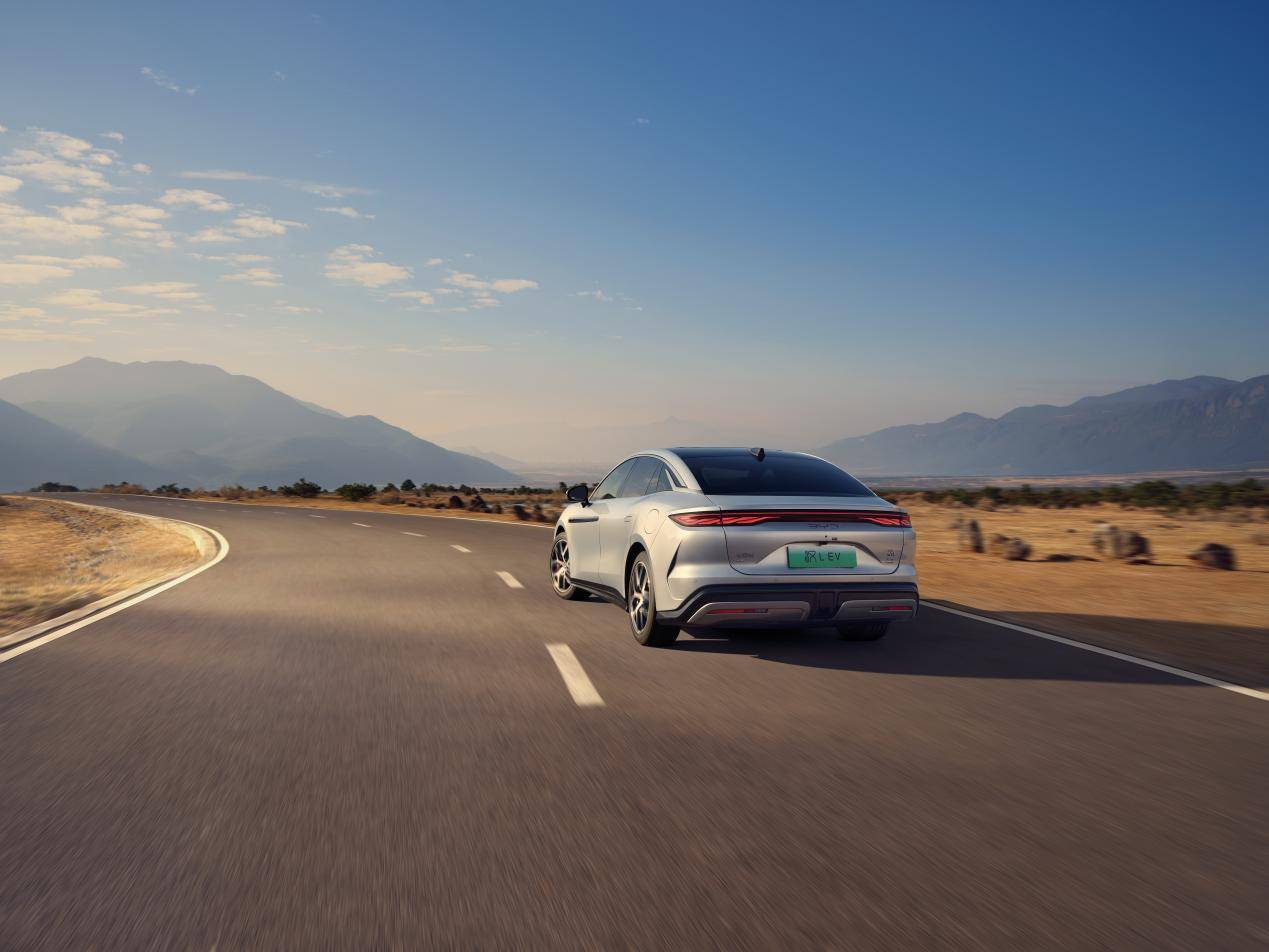 比亚迪划时代旗舰汉L唐L震撼上市,售价20.98万~28.98万元