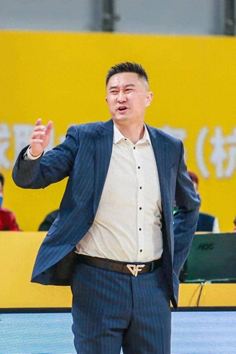 卢维（Lu Wei）在比赛结束后对广东团队发