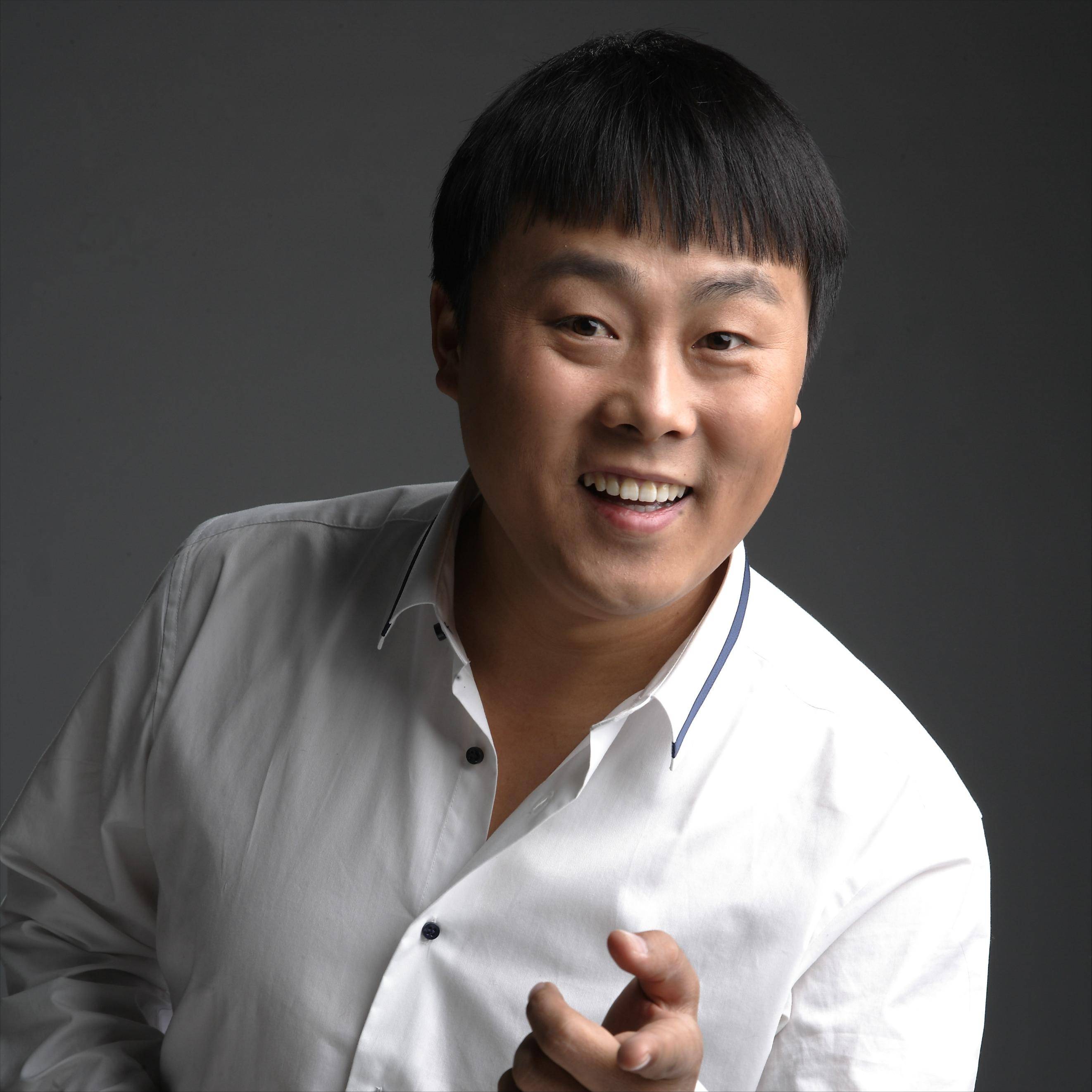 山东草根歌手,朱之文绯闻不断高调张扬,刘大成低调成谜无人识