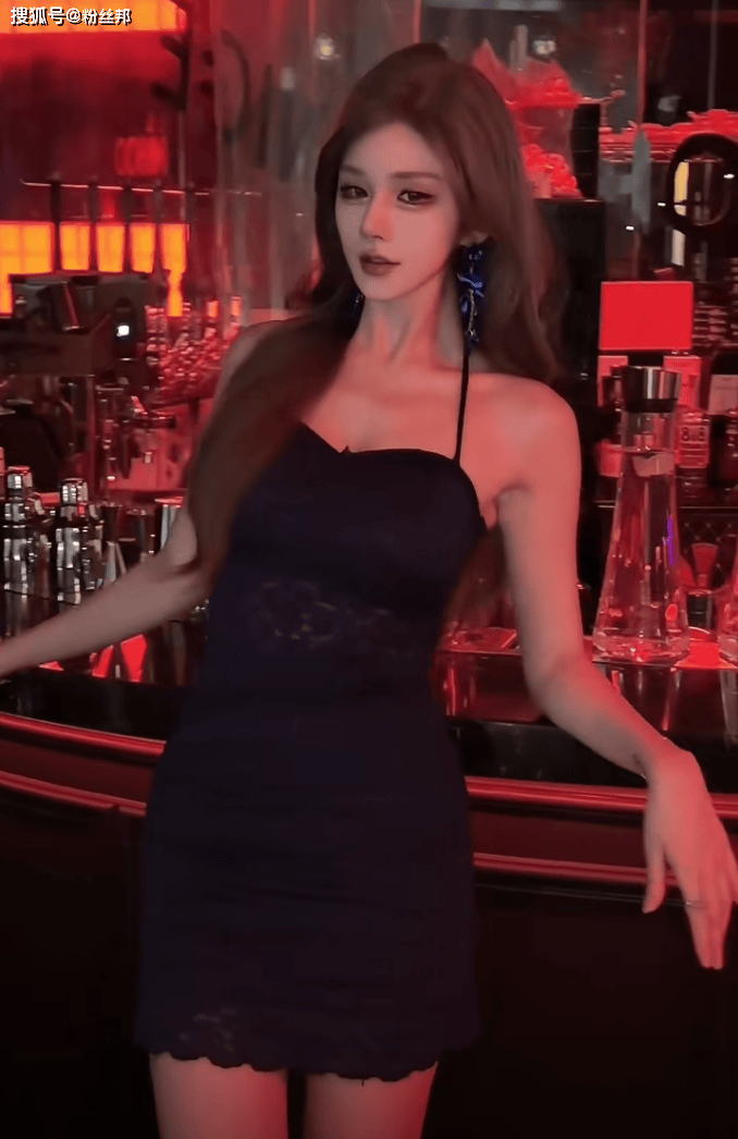 美女主播爆料:同行直播干不下去,有人已经回去"端果盘"了!