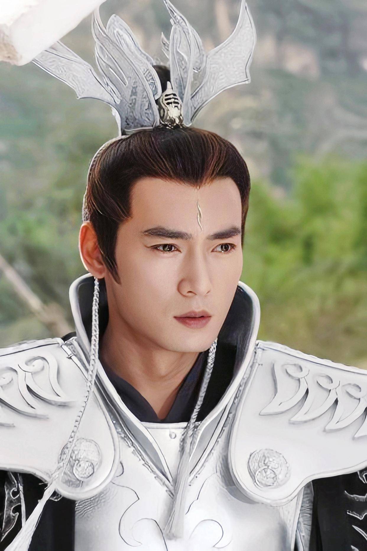 曹骏一出场,让《无忧渡》高了个段位,秒抢任嘉伦的主角风采