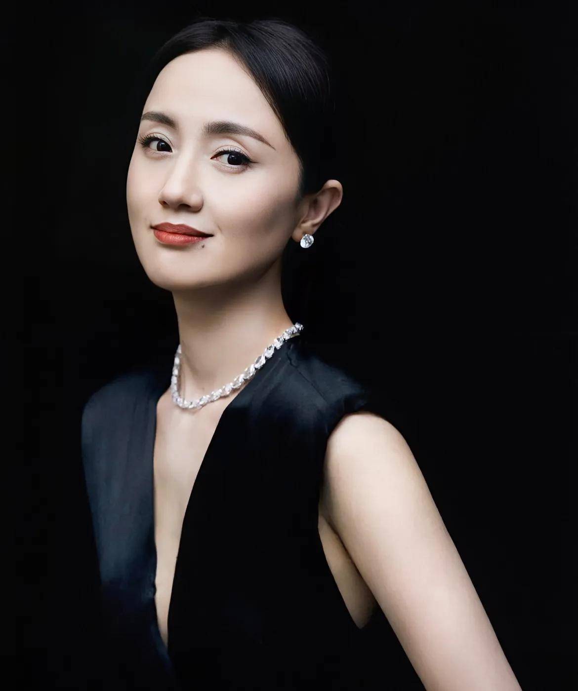 16位来自山东的女星,每位都风情万种迷人醉,你最欣赏哪一位?