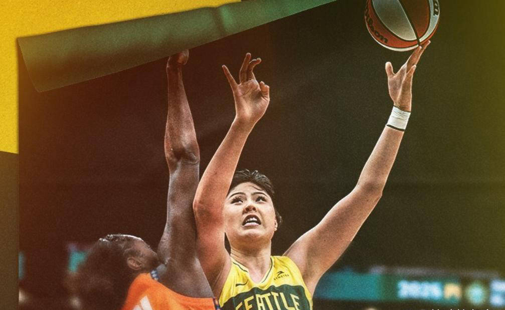 李月汝WNBA首秀惊艳全场，西雅图风暴大胜对手