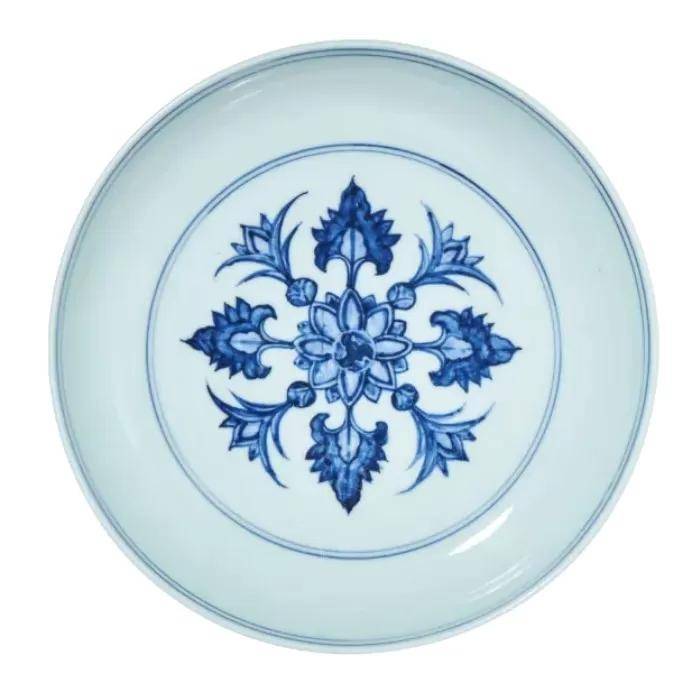 清慈禧黄地パステル彩竜紋の筆箱です  陶磁器 装飾品 現代工芸品美術品 置物 A PAIR OF BLUE-GROUND GILT-DECORATED OCTAGONAL VASES SEAL