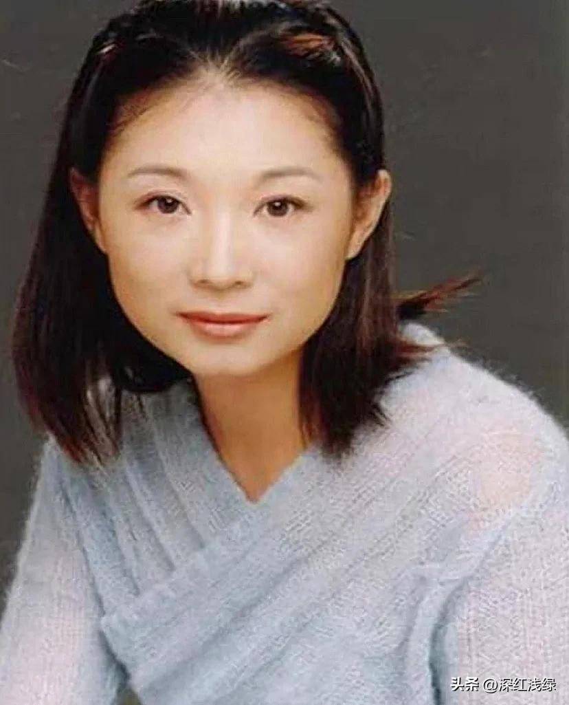 张译老婆大6岁,结婚19年感情稳定,零绯闻无危机