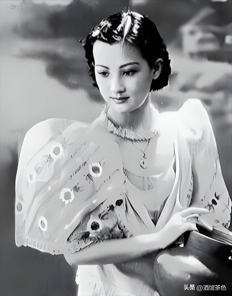 夜上海周璇真实容貌曝光,一生多次遇渣男,37岁香消玉殒