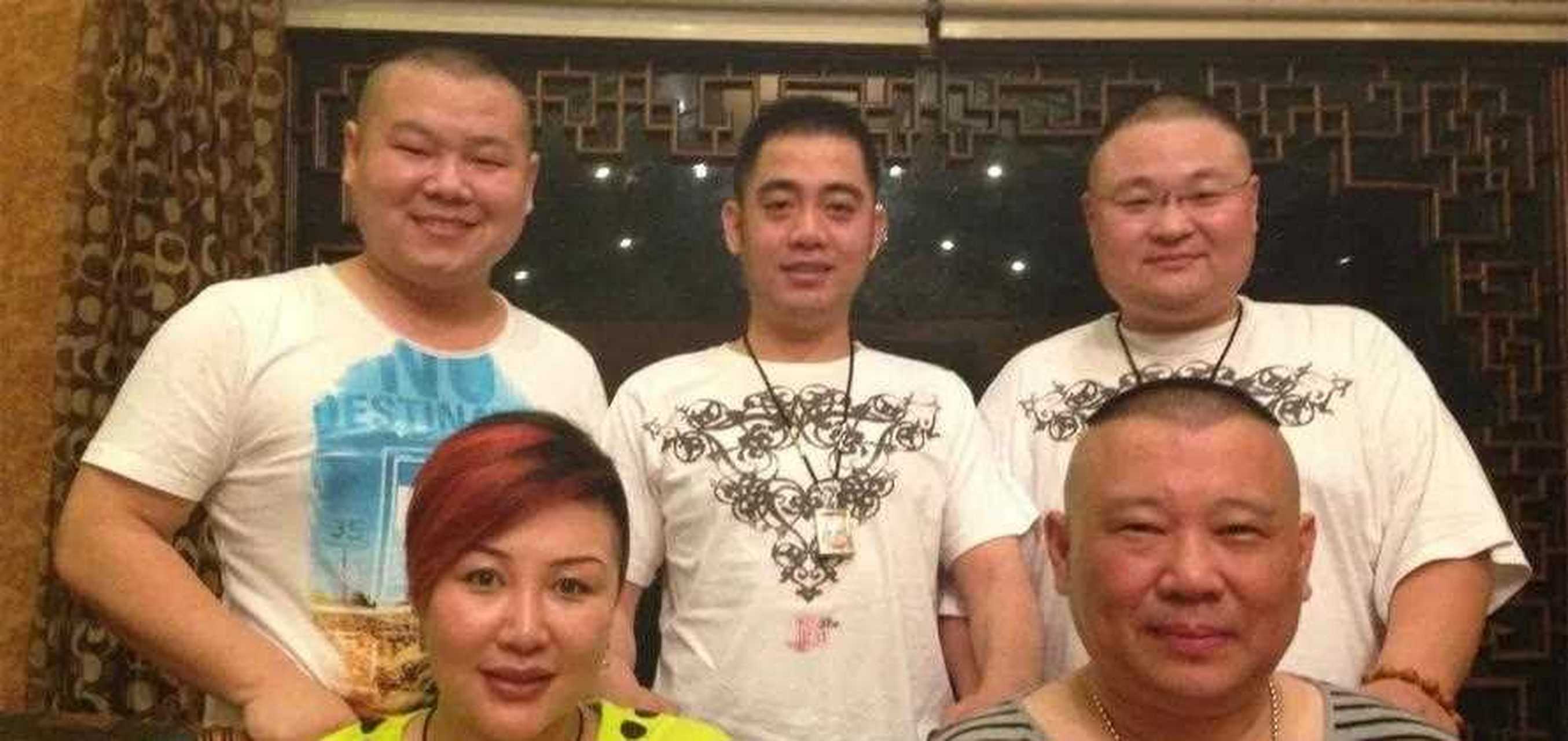 家属母亲与姊妹的相声5