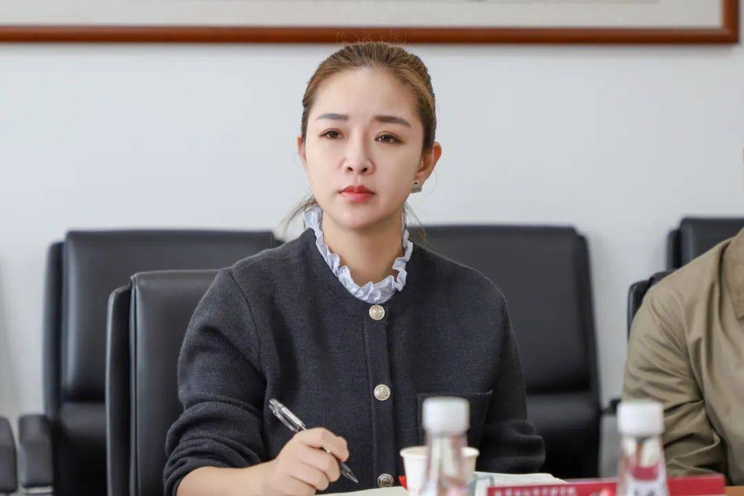 营创国际商学院郑毓煌教授,院长苏丹女士,云南经济管理学院董事长