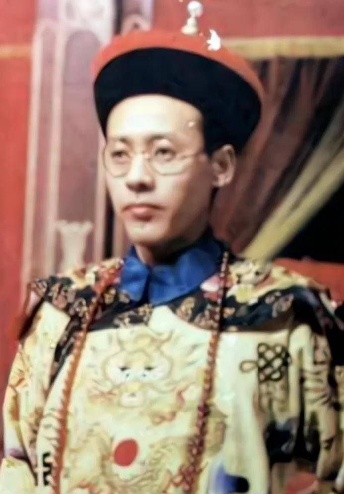 不羡鸳鸯不羡仙,羡慕侯总每一天,流氓专业户侯天来是怎么炼成的_女儿_汪显声_观众