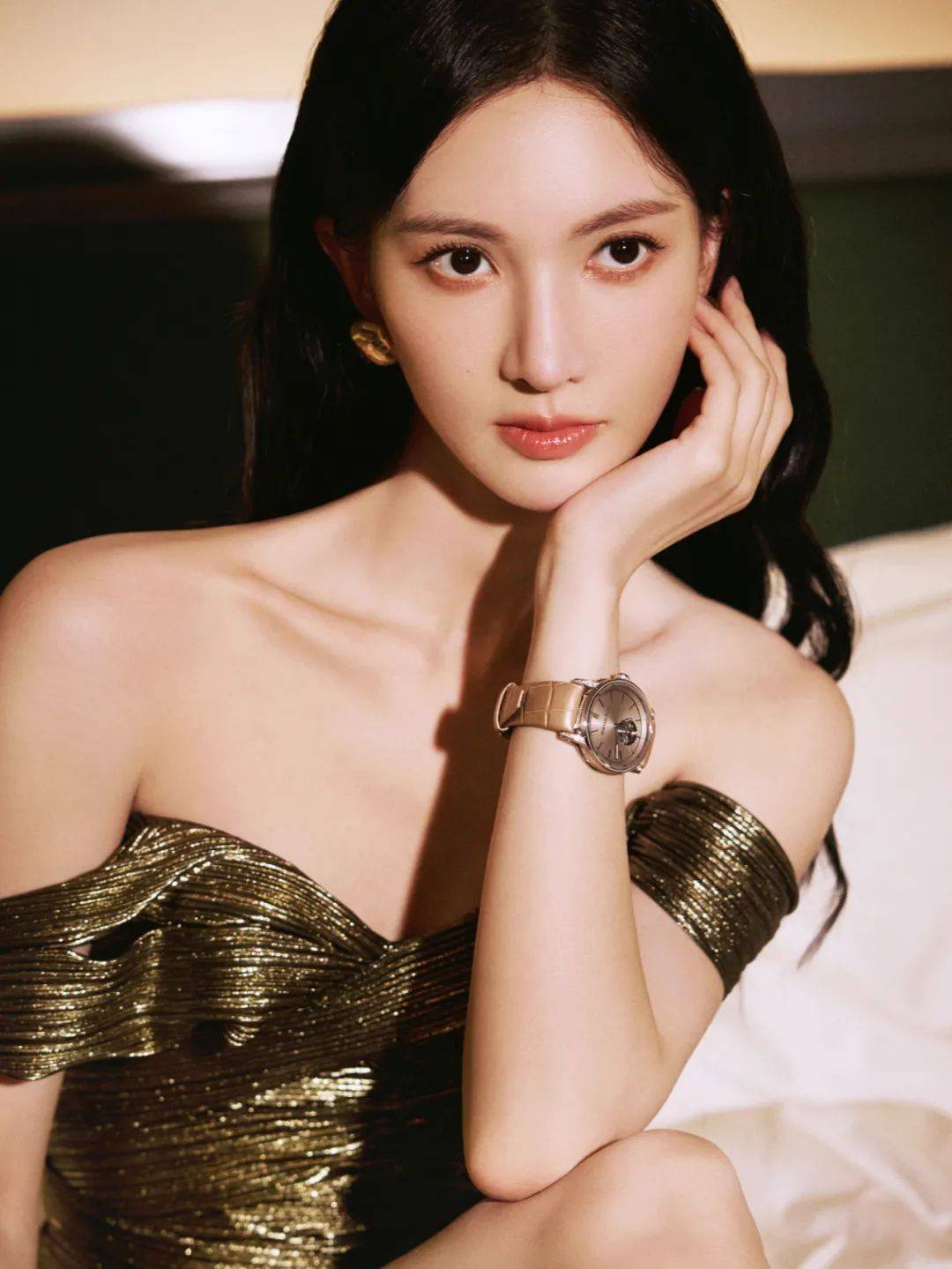 金晨这腿我直接斯哈斯哈