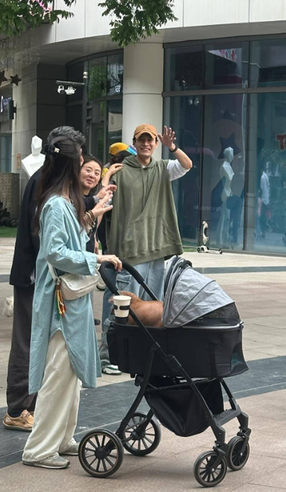 父亲搞完妻子再搞老公h