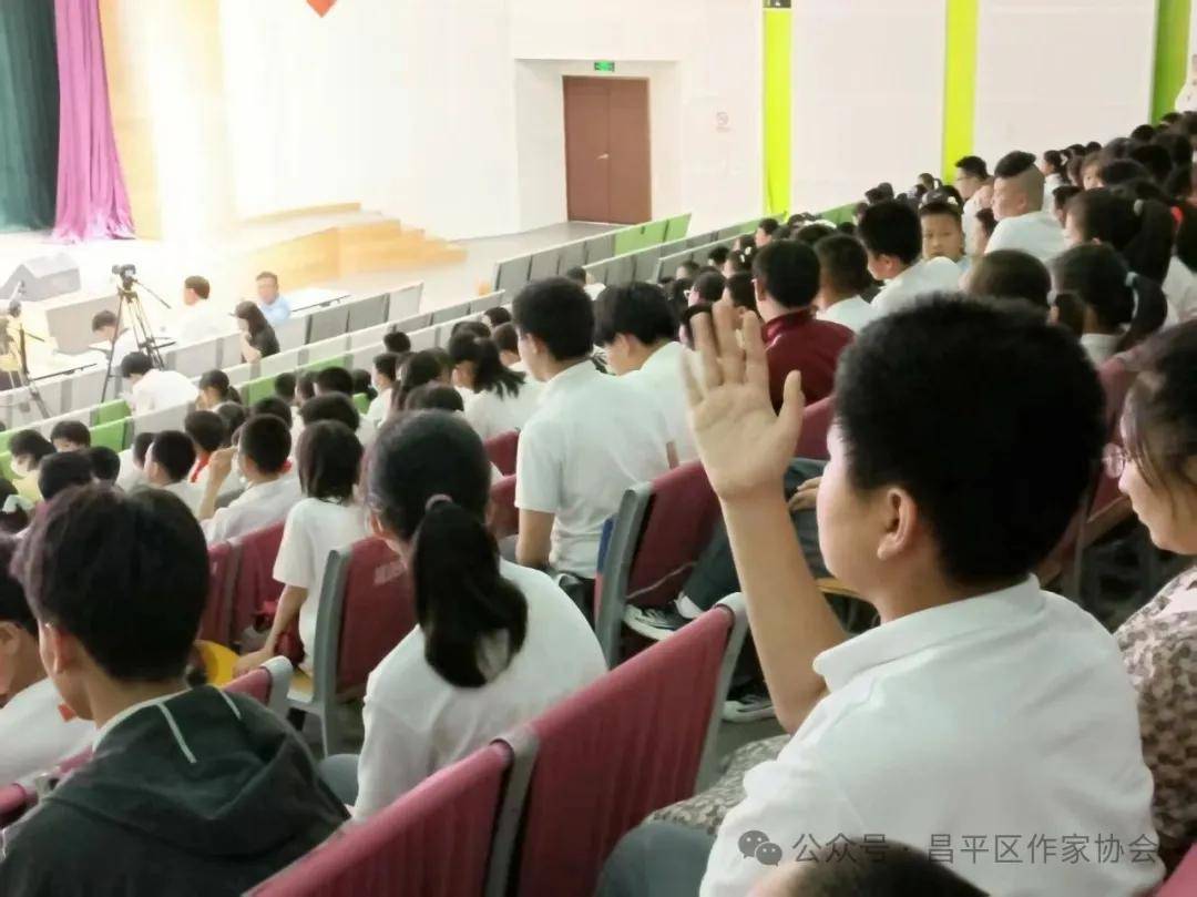 _红领巾读书活动作文_红领巾读书节活动