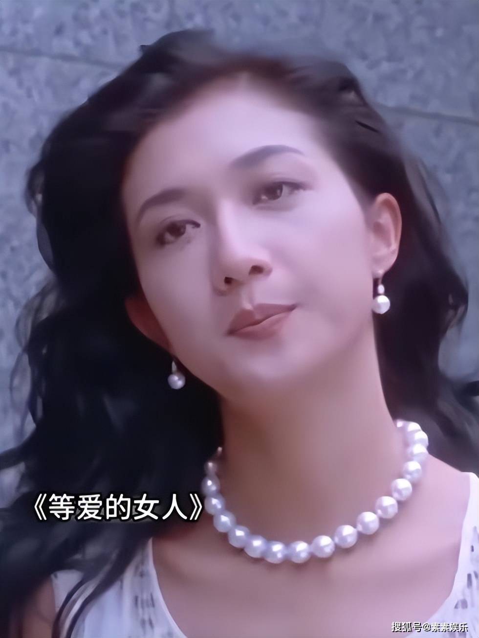 吴绮莉成龙生下小龙女原因为什么在线