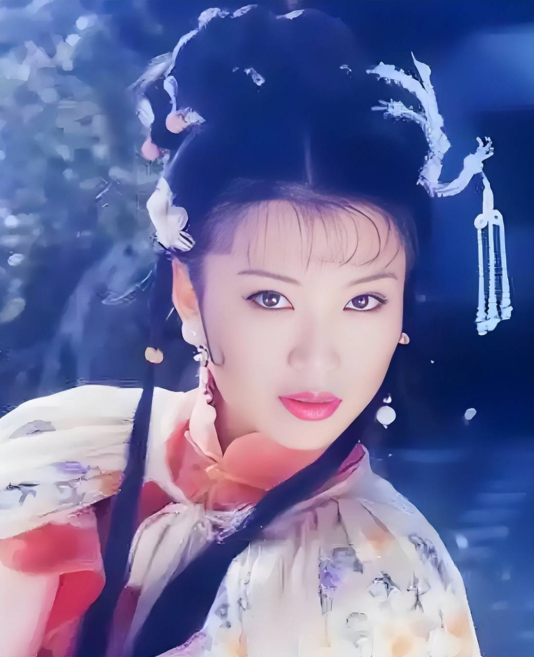 史兰芽曾为嫁李幼斌忍骂"小三",如今她后悔吗?