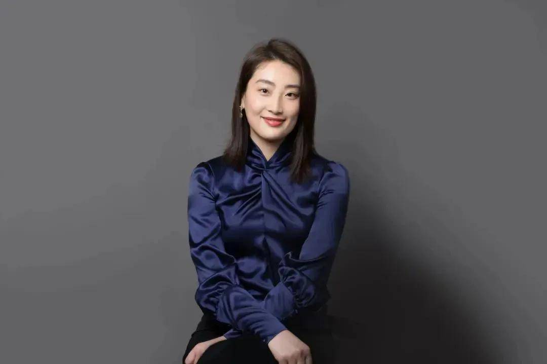 据透露，国家财产的利益和雇员受到损害。为什