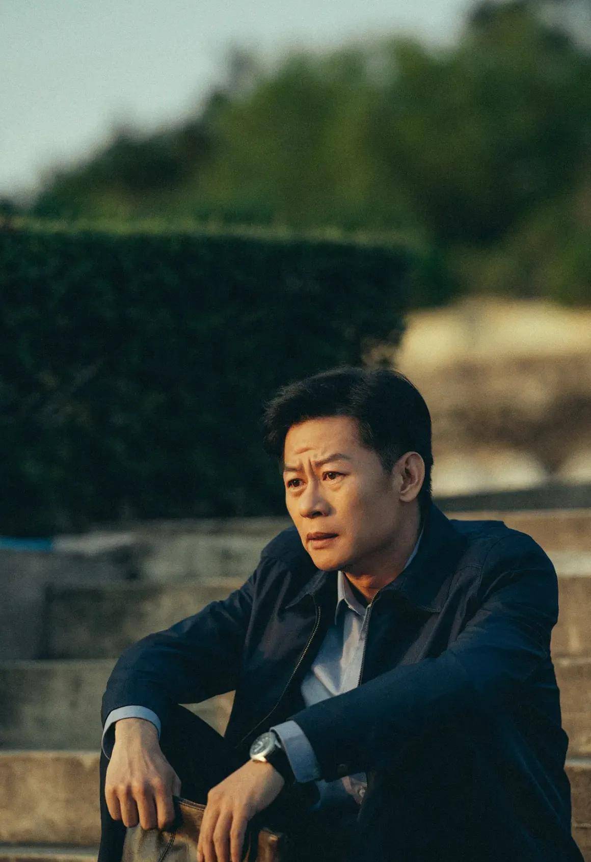 原来他们是夫妻,与初恋一见钟情恩爱27年,42岁依靠《狂飙》爆火